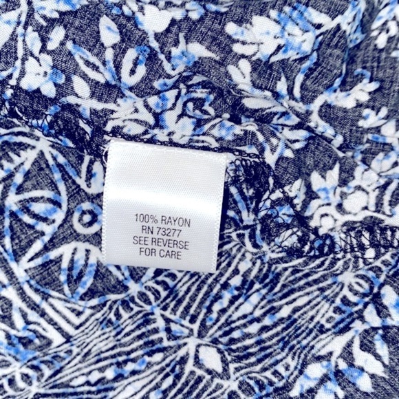 A:glow blue floral maxi dress size large - Picture 9 of 10